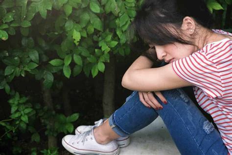 Sintomas Ng Depresyon Sa Teenager, Anu.
